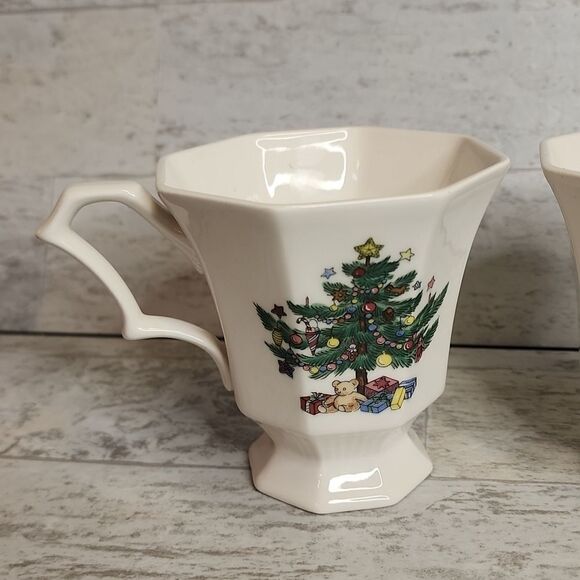 Christmas Vintage Mugs Cups Nikko Christmas time Set of 2 - Picture 2 of 5